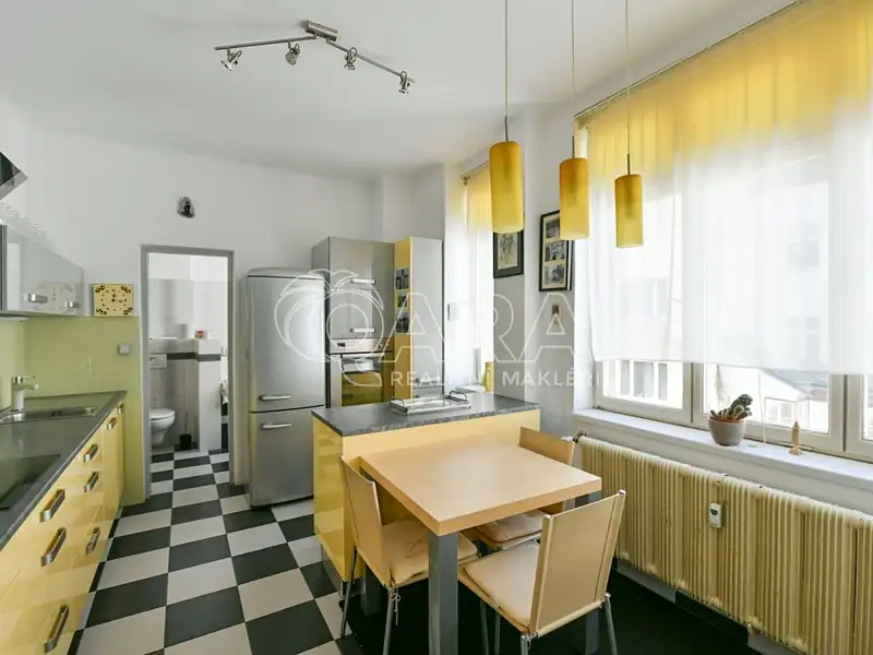 Pronájem bytu 3+1, 80 m², Praha 1, Praha